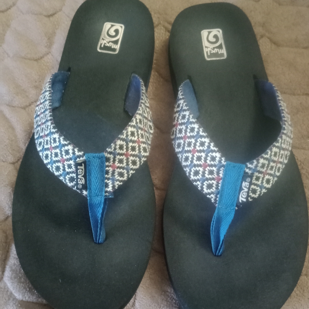 Teva Mush women flip-flops